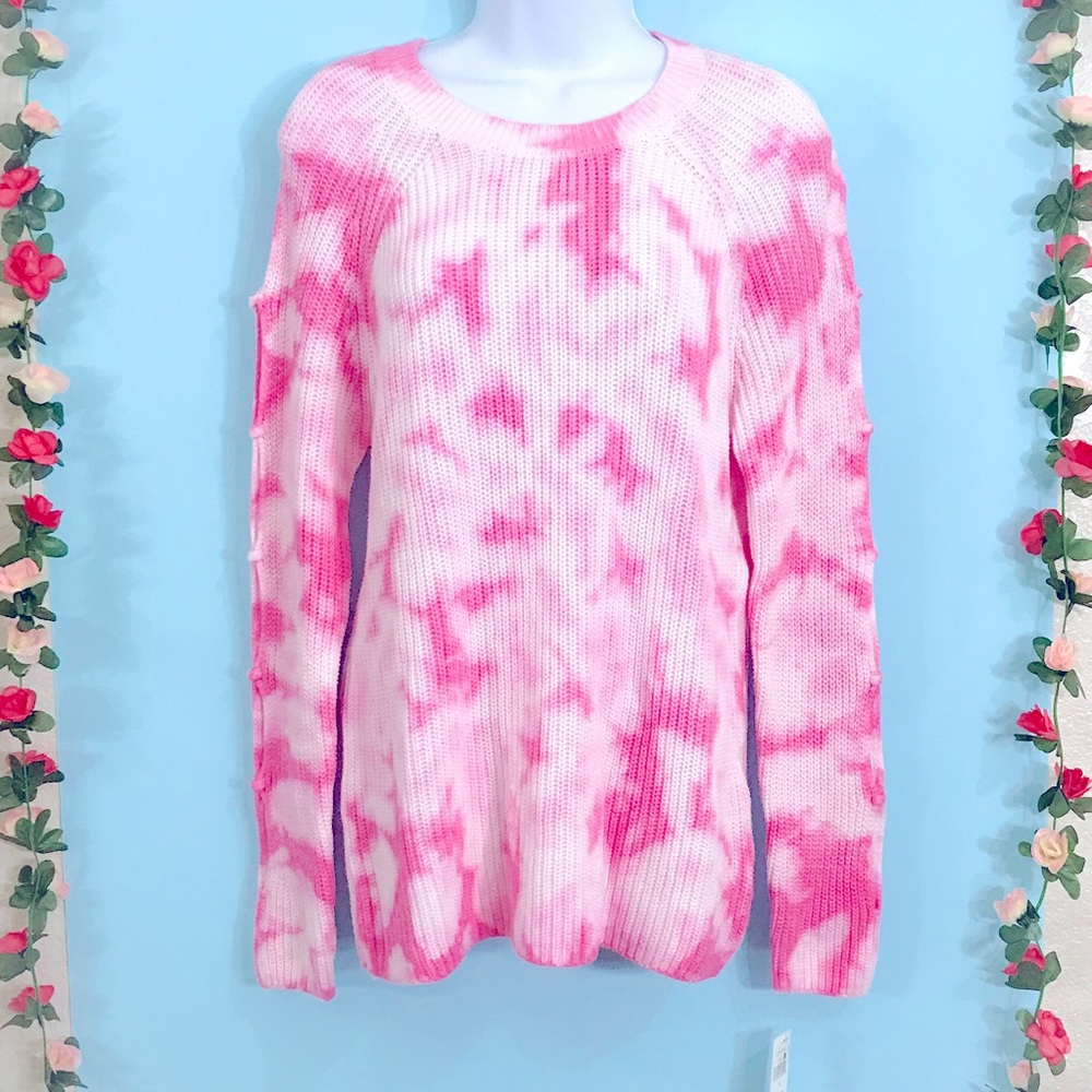 NWT derek heart Pink Raglan Sweater Size Medium